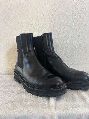 Billi Bi Copenhagen Black Leather Womens Chelsea Boots - Rugged Lug Sole